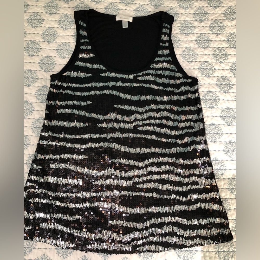 Black and silver tank